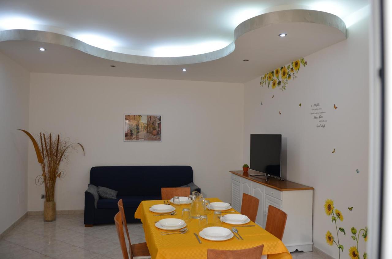 Il Girasole Del Centro Storico Βίλα Alcamo Εξωτερικό φωτογραφία